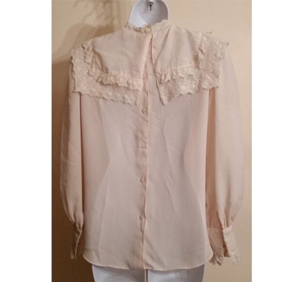 𝅺Vintage 60-70s cream romantic goth dress up layer dressy lace blouse s/m. - Picture 3 of 7